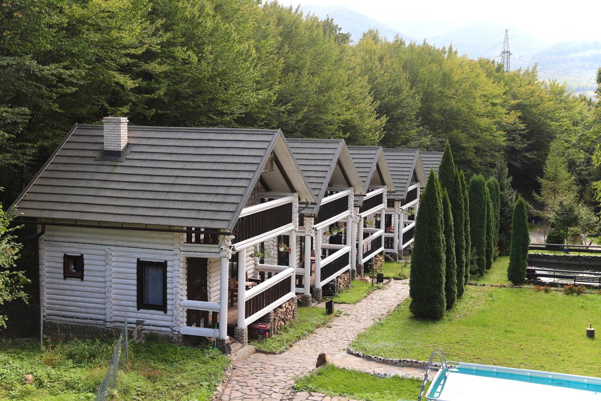 База Відпочинку Forest Stream Svaljava Exteriör bild